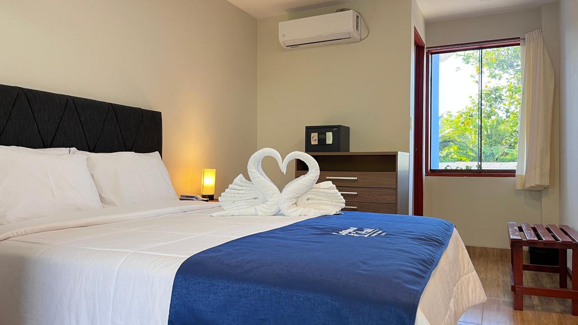 Laguna Azul Hotel & Suites Sauce Bagian luar foto