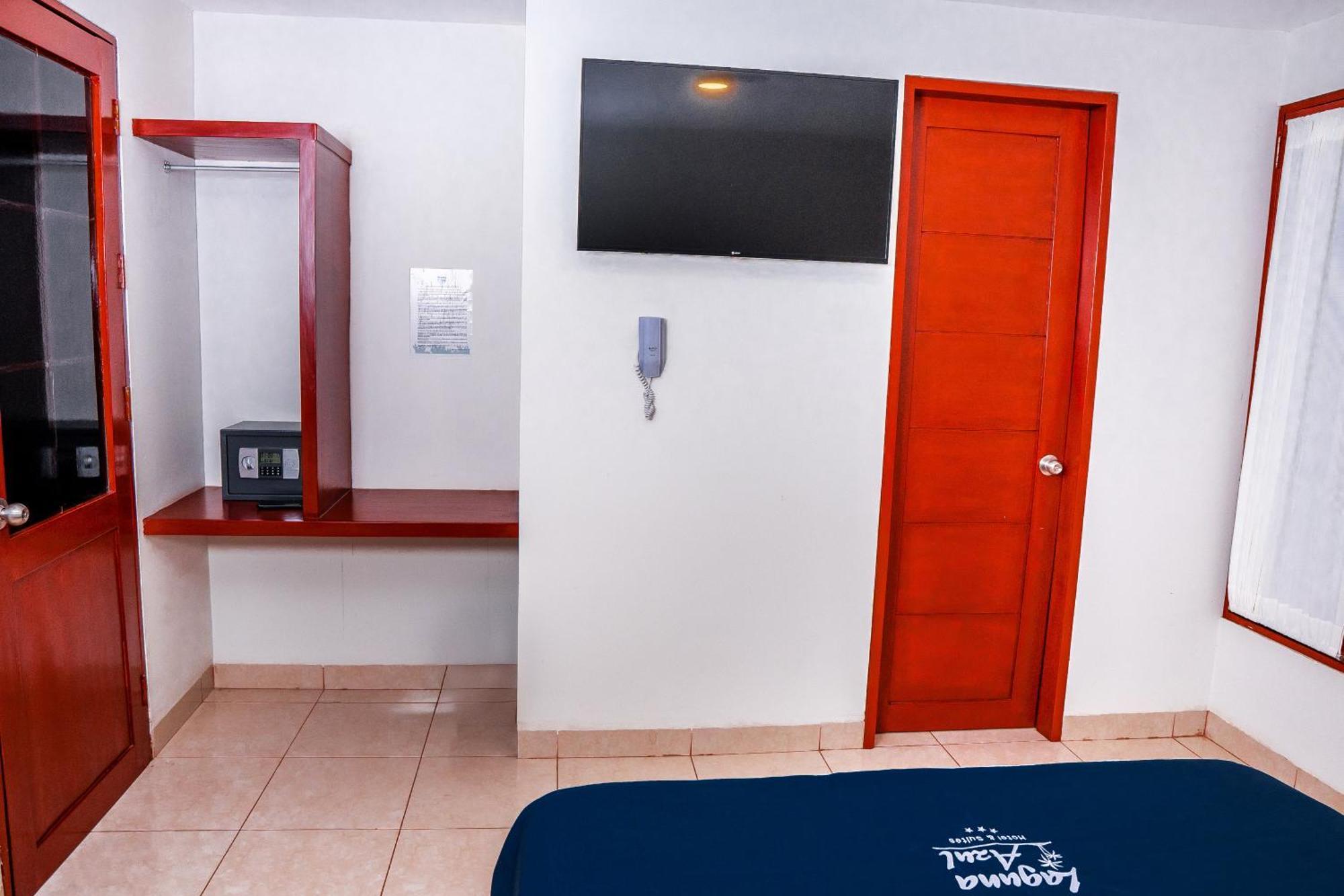 Laguna Azul Hotel & Suites Sauce Bagian luar foto
