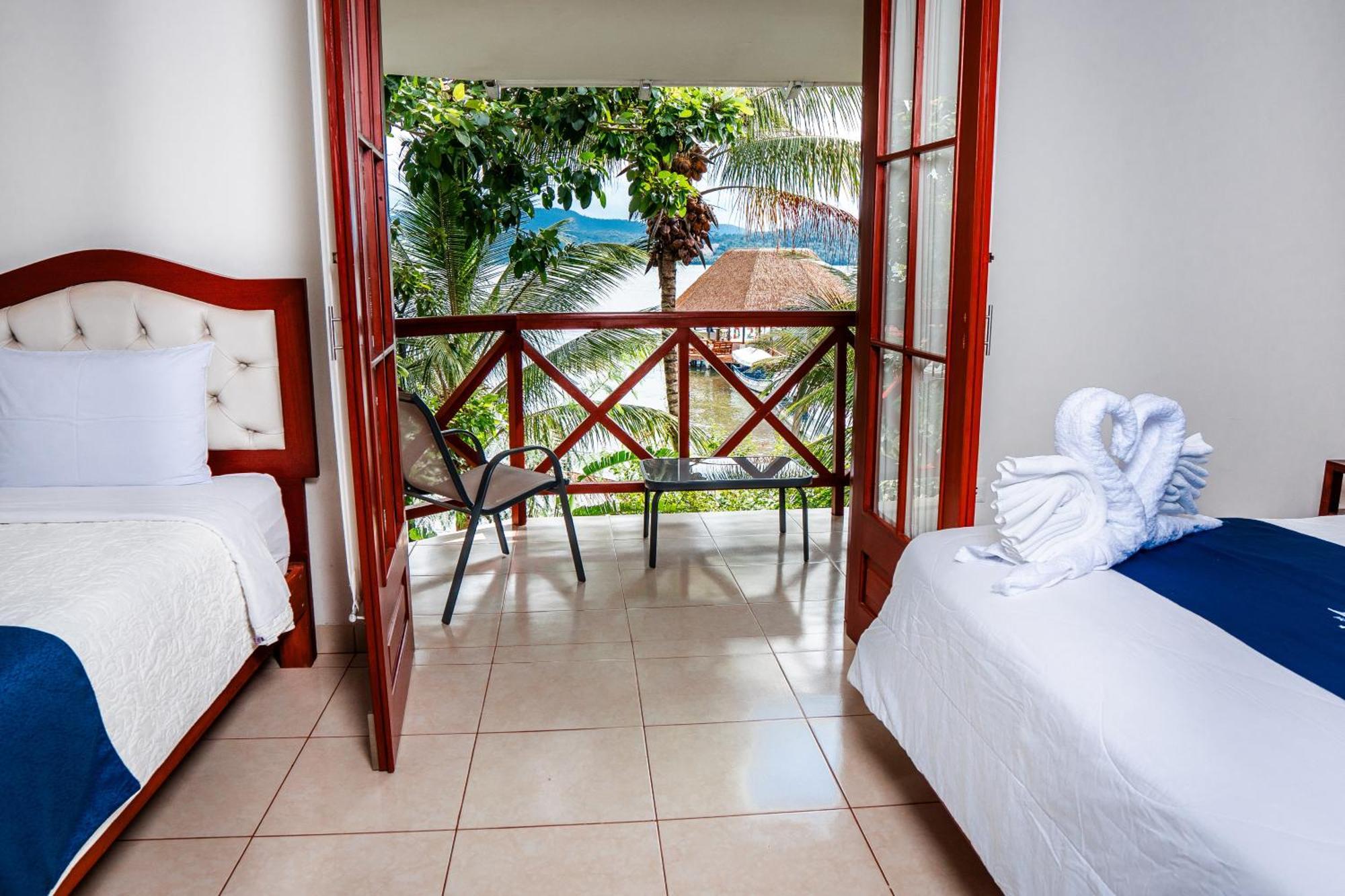 Laguna Azul Hotel & Suites Sauce Bagian luar foto