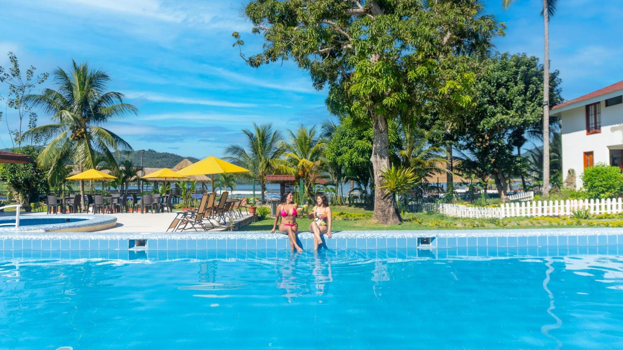 Laguna Azul Hotel & Suites Sauce Bagian luar foto