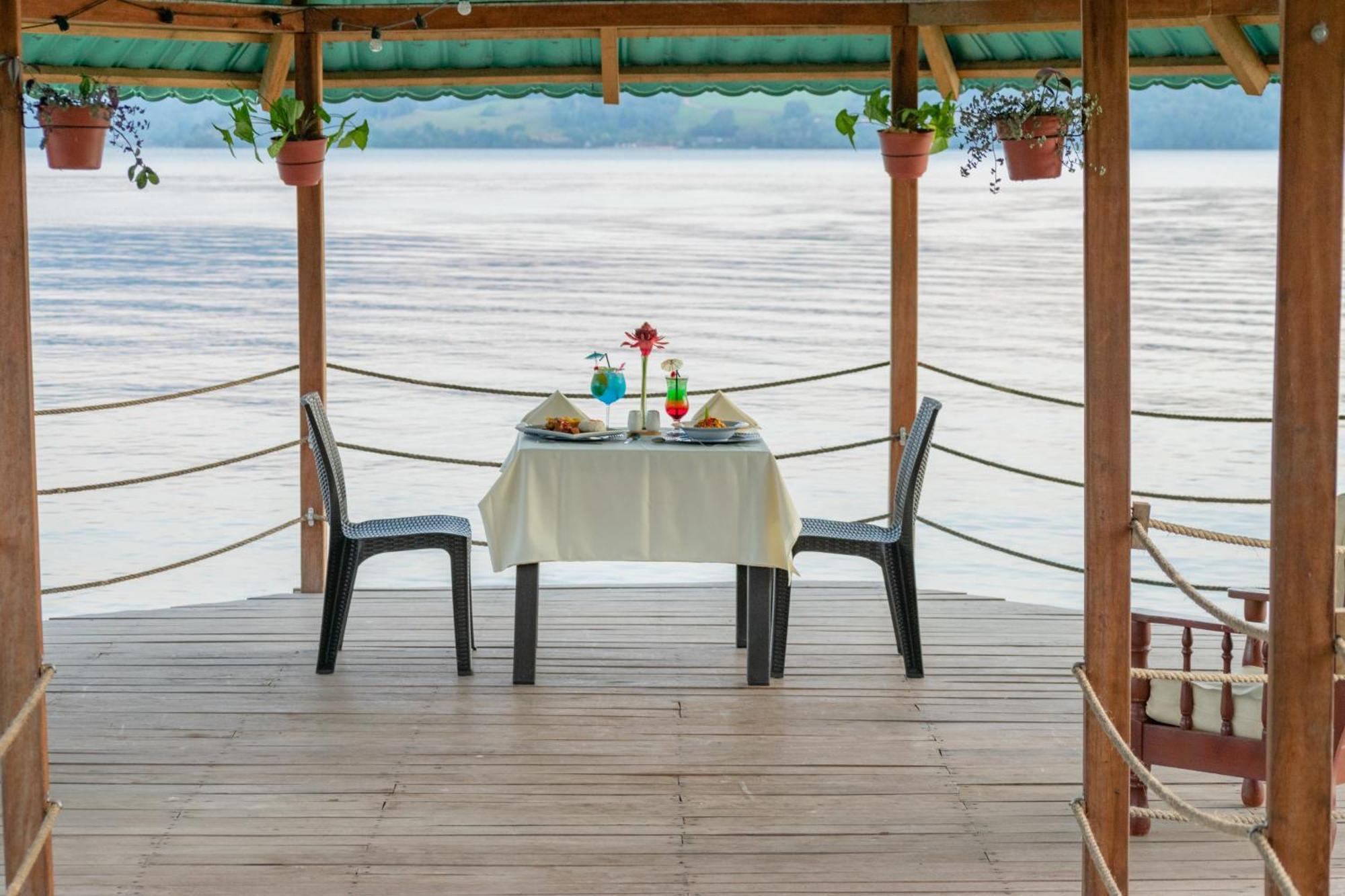 Laguna Azul Hotel & Suites Sauce Bagian luar foto