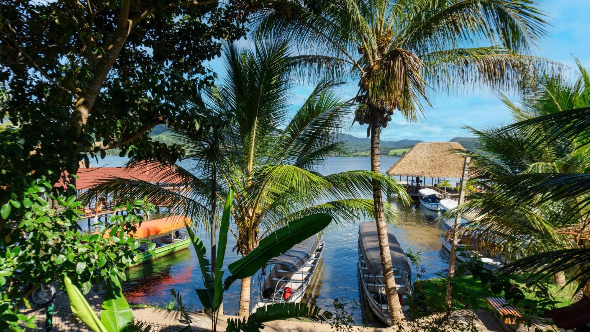 Laguna Azul Hotel & Suites Sauce Bagian luar foto