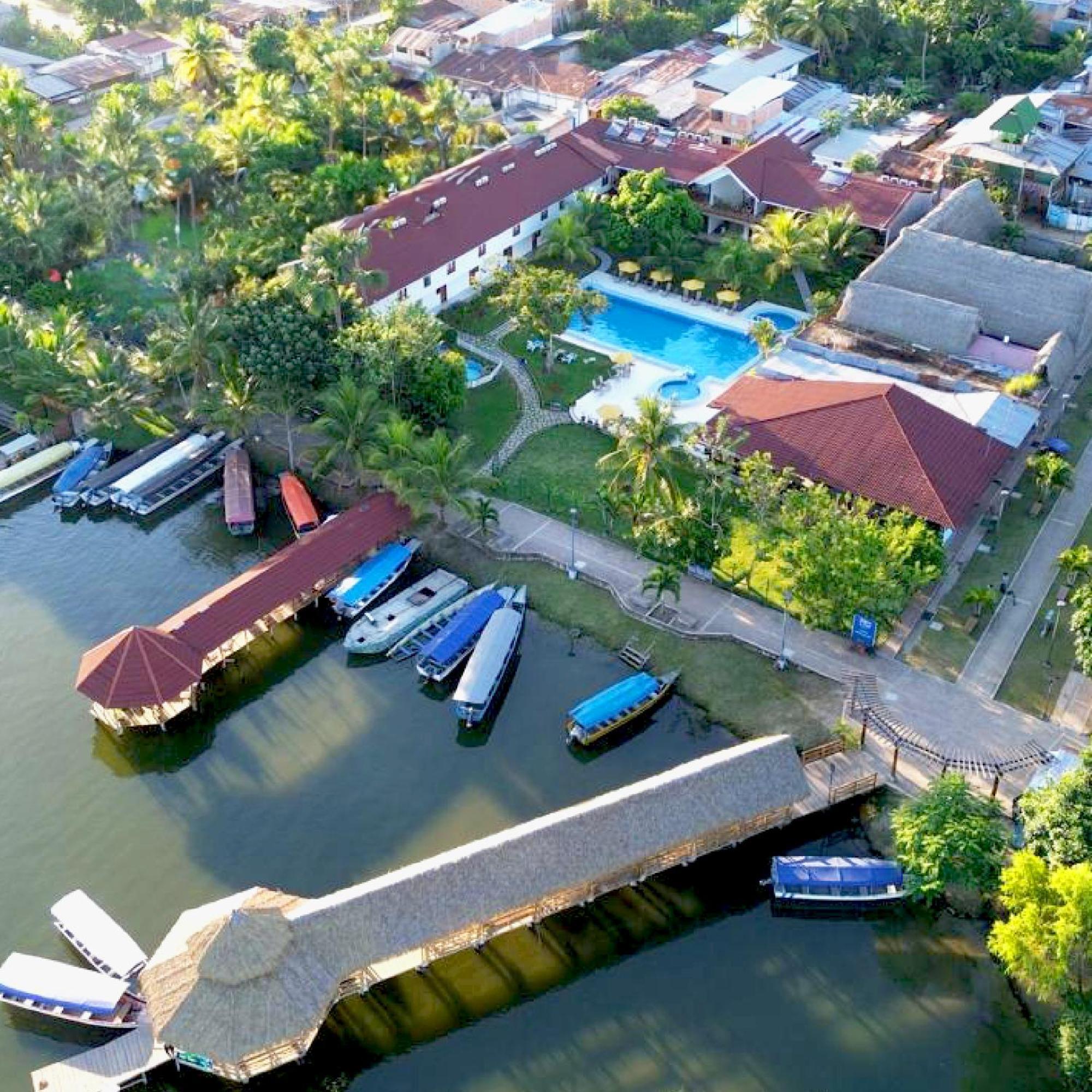 Laguna Azul Hotel & Suites Sauce Bagian luar foto